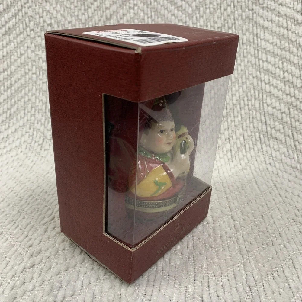 Villeroy & Boch 1748 Christmas Hinged Bone China Trinket‎ Box Boy Elf Gnome